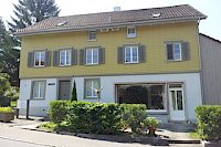 Sanierung mit ALU-Fensterläden, Dorfeingang Elgg